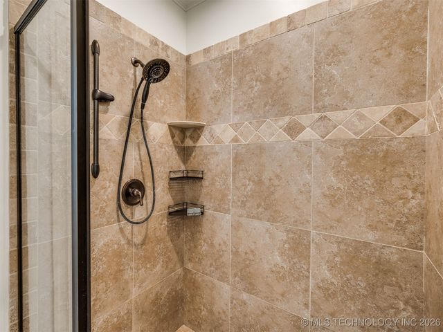 11328 S 75th Avenue E, Bixby, OK 74008