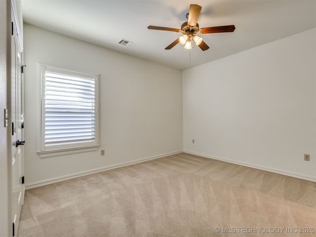 11328 S 75th Avenue E, Bixby, OK 74008