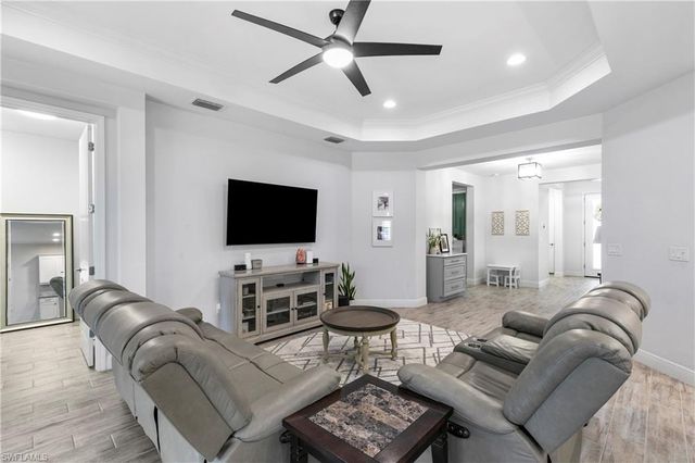 19763 Coconut Harbor CIR, Fort Myers, FL 33908