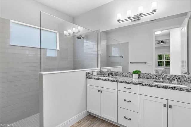 19763 Coconut Harbor CIR, Fort Myers, FL 33908