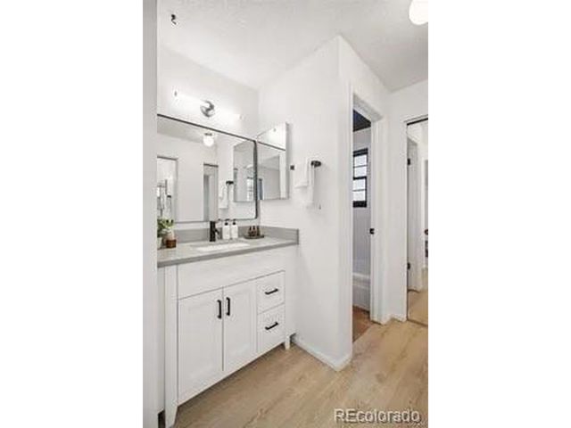10920 W Florida Ave 415, Lakewood, CO 80232