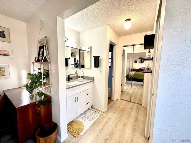 10920 W Florida Ave 415, Lakewood, CO 80232