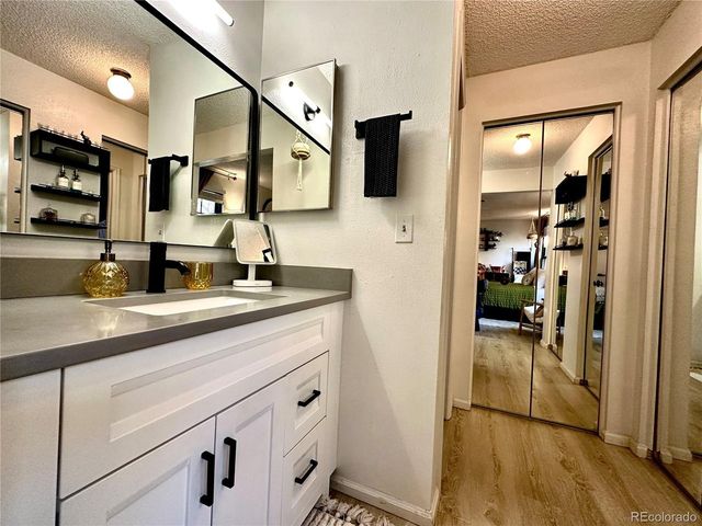 10920 W Florida Ave 415, Lakewood, CO 80232