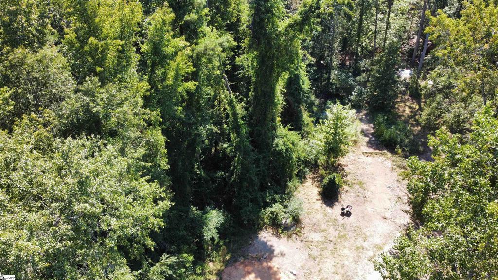 174A Peden Road, Fountain Inn, SC 29644