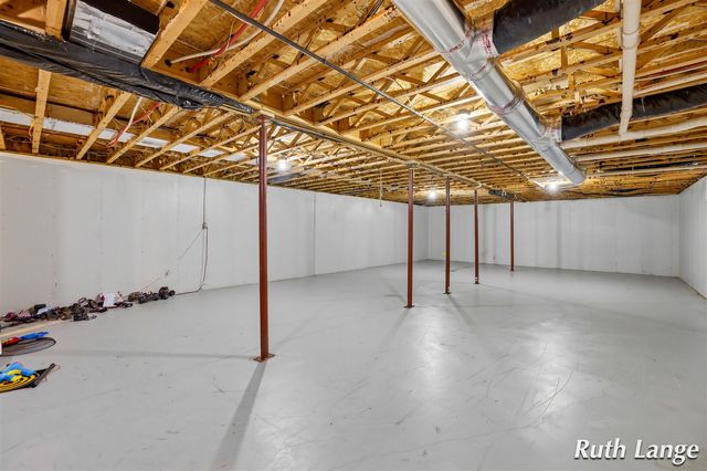 17066 Amber Way, Sand Lake, MI 49343