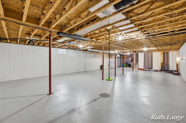 17066 Amber Way, Sand Lake, MI 49343