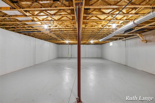 17066 Amber Way, Sand Lake, MI 49343