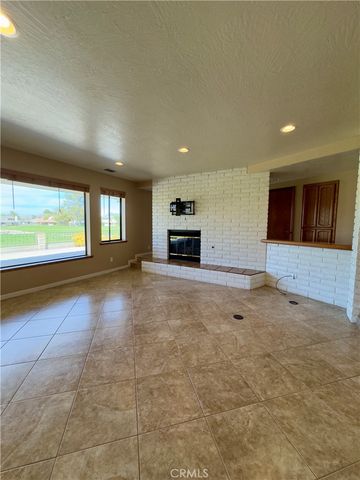 12930 Golf Course Drive, Victorville, CA 92395