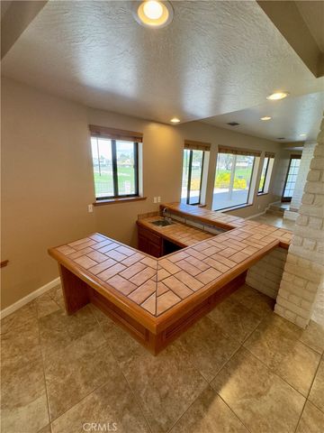 12930 Golf Course Drive, Victorville, CA 92395