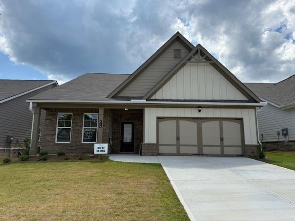 2449 Anhinga Drive, Loganville, GA 30052
