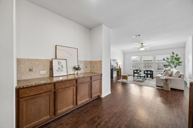 3137 Honeycomb Way, Royse City, TX 75189