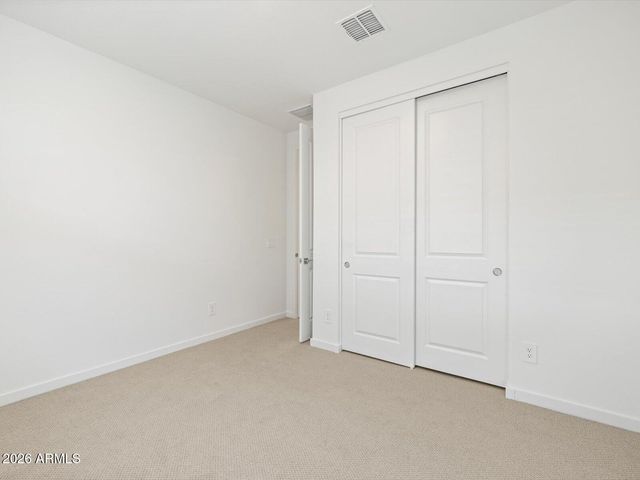 2569 E VINTAGE Drive, San Tan Valley, AZ 85143