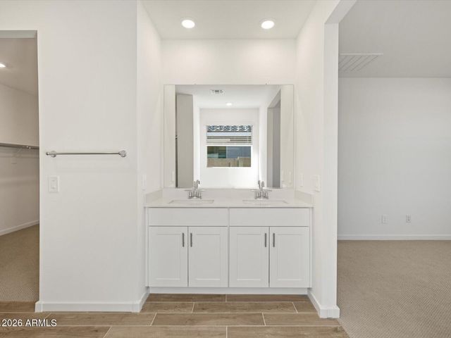 2569 E VINTAGE Drive, San Tan Valley, AZ 85143
