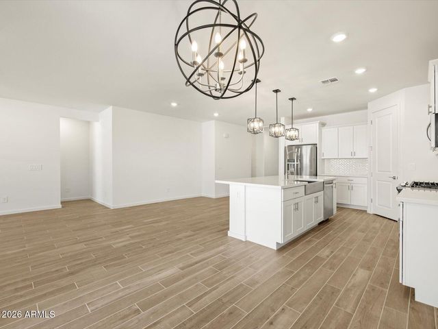 2569 E VINTAGE Drive, San Tan Valley, AZ 85143