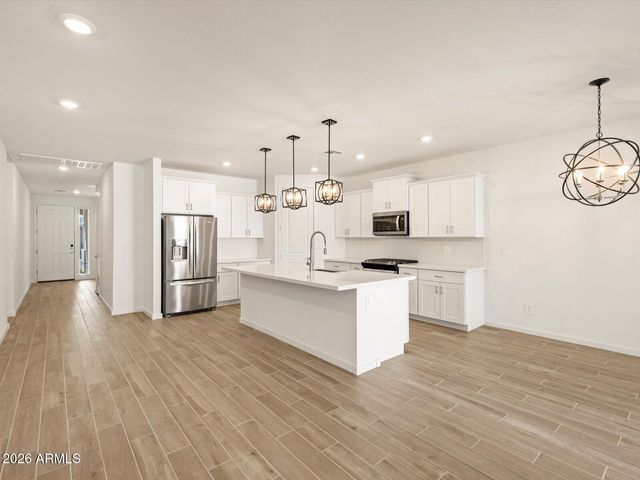 2569 E VINTAGE Drive, San Tan Valley, AZ 85143