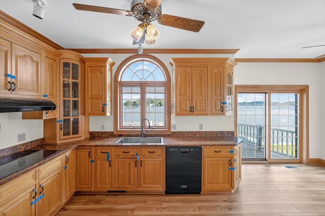 21344 Carlton Avenue, Cassopolis, MI 49031