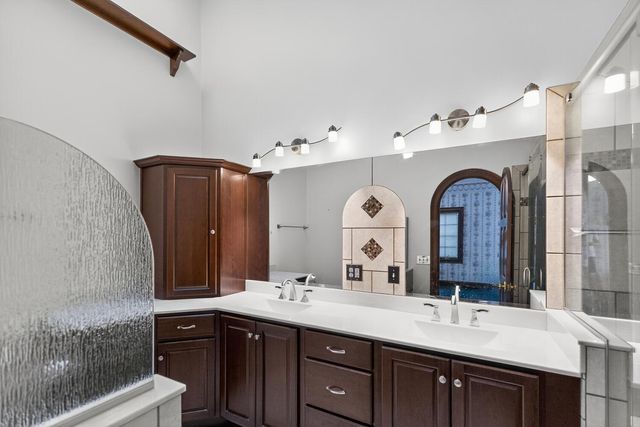 21344 Carlton Avenue, Cassopolis, MI 49031