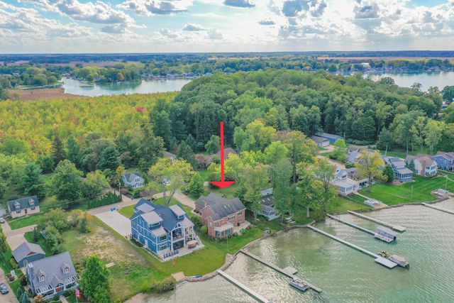 21344 Carlton Avenue, Cassopolis, MI 49031