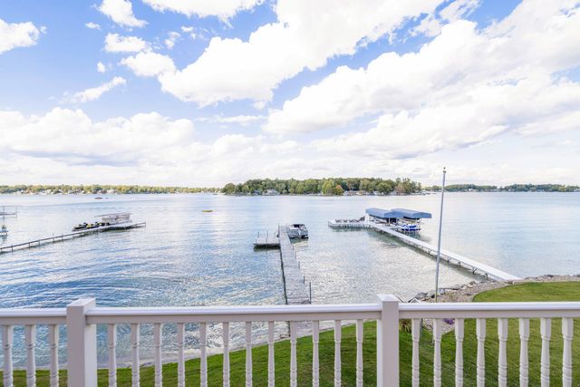 21344 Carlton Avenue, Cassopolis, MI 49031