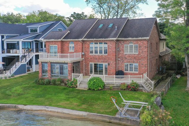 21344 Carlton Avenue, Cassopolis, MI 49031