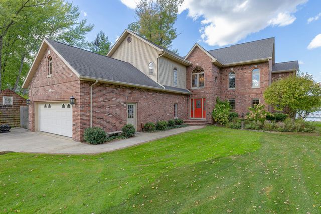 21344 Carlton Avenue, Cassopolis, MI 49031