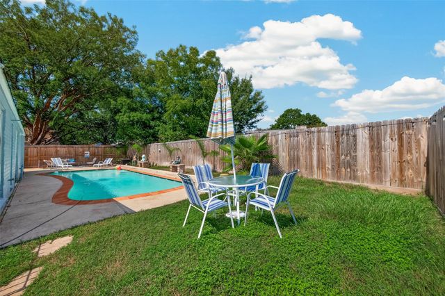 15606 Pine Mountain Drive, Houston, TX 77084