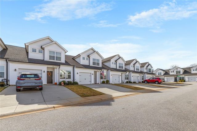 105 aleppo Lane, Greer, SC 29651