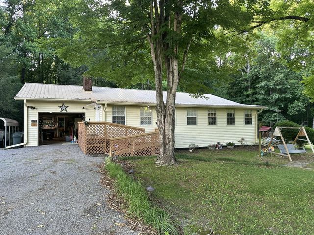 2113 Highway 163, Riceville, TN 37370