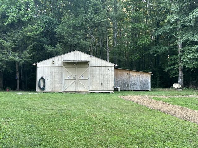 2113 Highway 163, Riceville, TN 37370