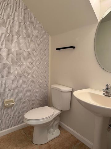 333 Berenger Walk, Royal Palm Beach, FL 33414