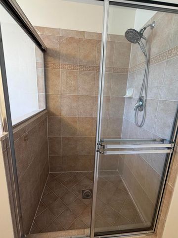 333 Berenger Walk, Royal Palm Beach, FL 33414