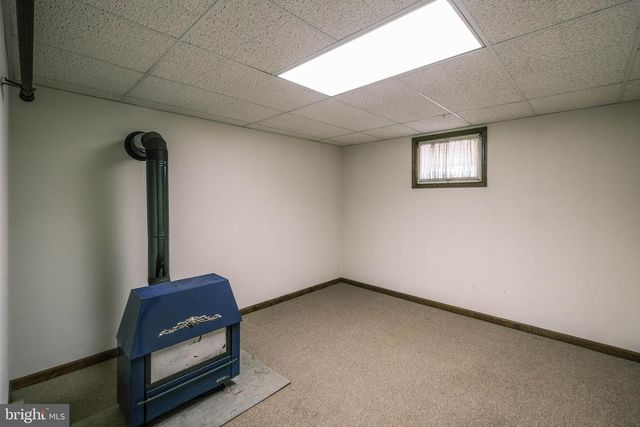 107 RICHMOND RD, Front Royal, VA 22630
