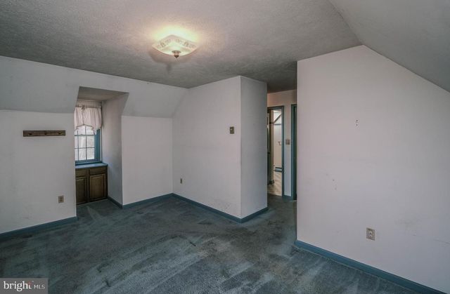 107 RICHMOND RD, Front Royal, VA 22630