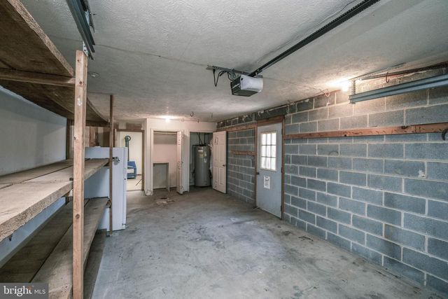 107 RICHMOND RD, Front Royal, VA 22630