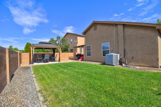 6928 N Tijeras Creek Road NW, Albuquerque, NM 87114