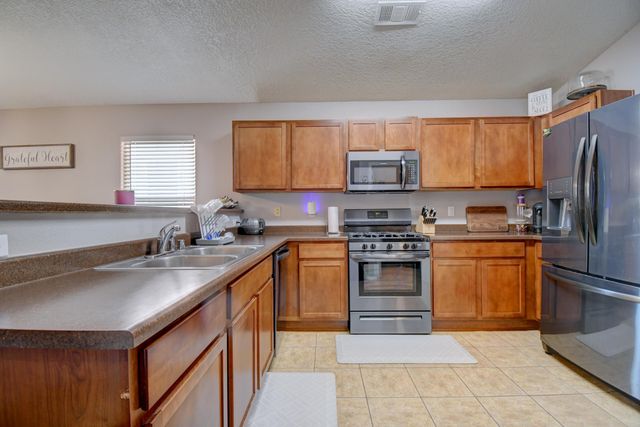 6928 N Tijeras Creek Road NW, Albuquerque, NM 87114