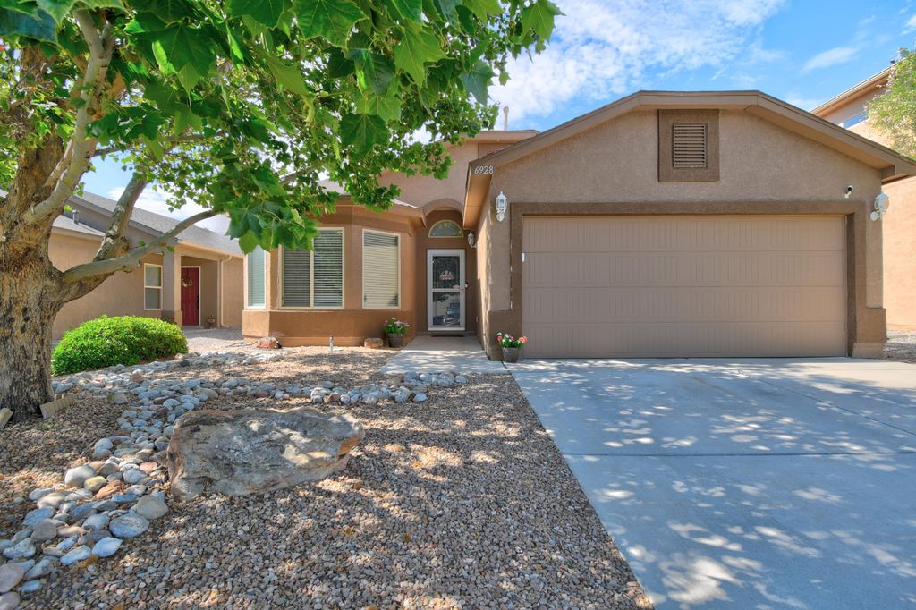 6928 N Tijeras Creek Road NW, Albuquerque, NM 87114