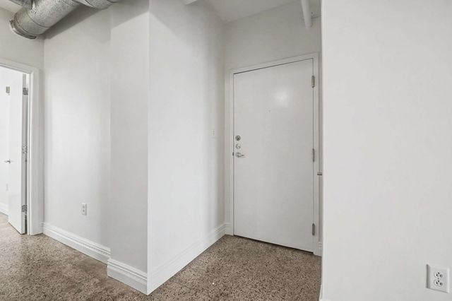 700 Church St Apt 1108, Nashville, TN 37203