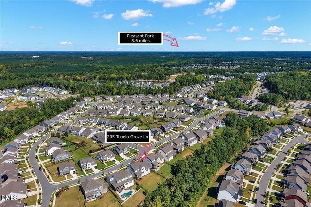 205 Tupelo Grove Lane, Holly Springs, NC 27540