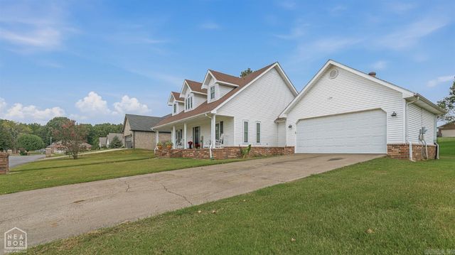 1201 Kirkwood Drive, Paragould, AR 72450