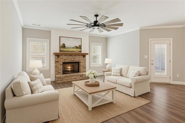 8711 Hardwood Trl, Lula, GA 30554