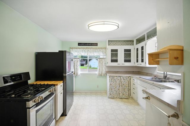 230 Spruce Avenue, Owatonna, MN 55060