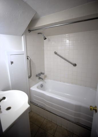 230 Orient Ave 1, Boston, MA 02128