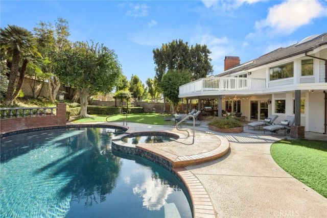 4892 Silver Spur, Yorba Linda, CA 92886