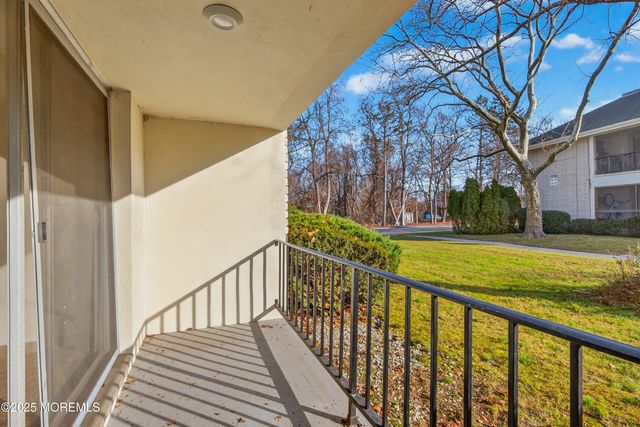 2137 8th Avenue 7E, Sea Girt, NJ 08750