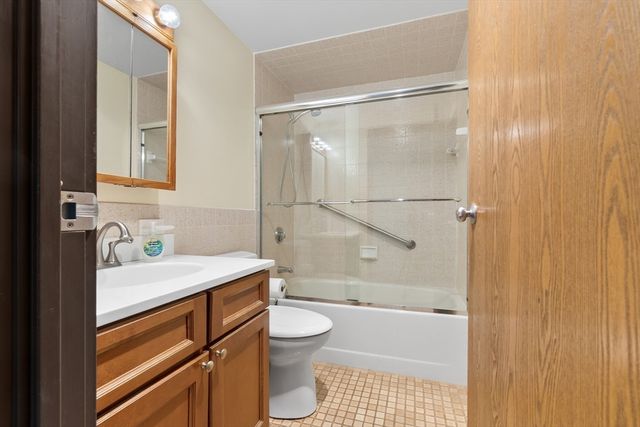 180 Green St 101, Melrose, MA 02176