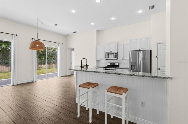 8307 PLANTERS KNOLL TER, Bradenton, FL 34201