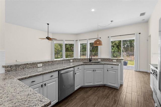 8307 PLANTERS KNOLL TER, Bradenton, FL 34201