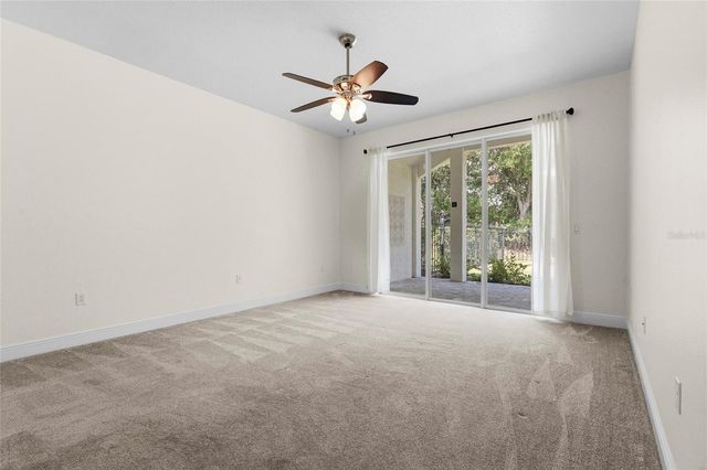 8307 PLANTERS KNOLL TER, Bradenton, FL 34201