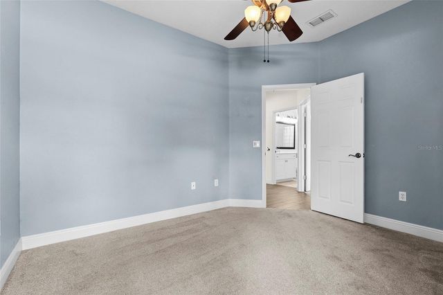 8307 PLANTERS KNOLL TER, Bradenton, FL 34201
